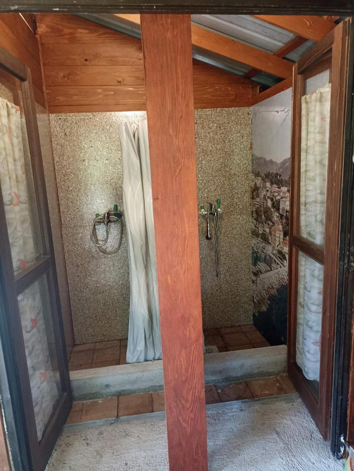 Kamp Seosko Domacinstvo Radman Hotell Herceg Novi Exteriör bild